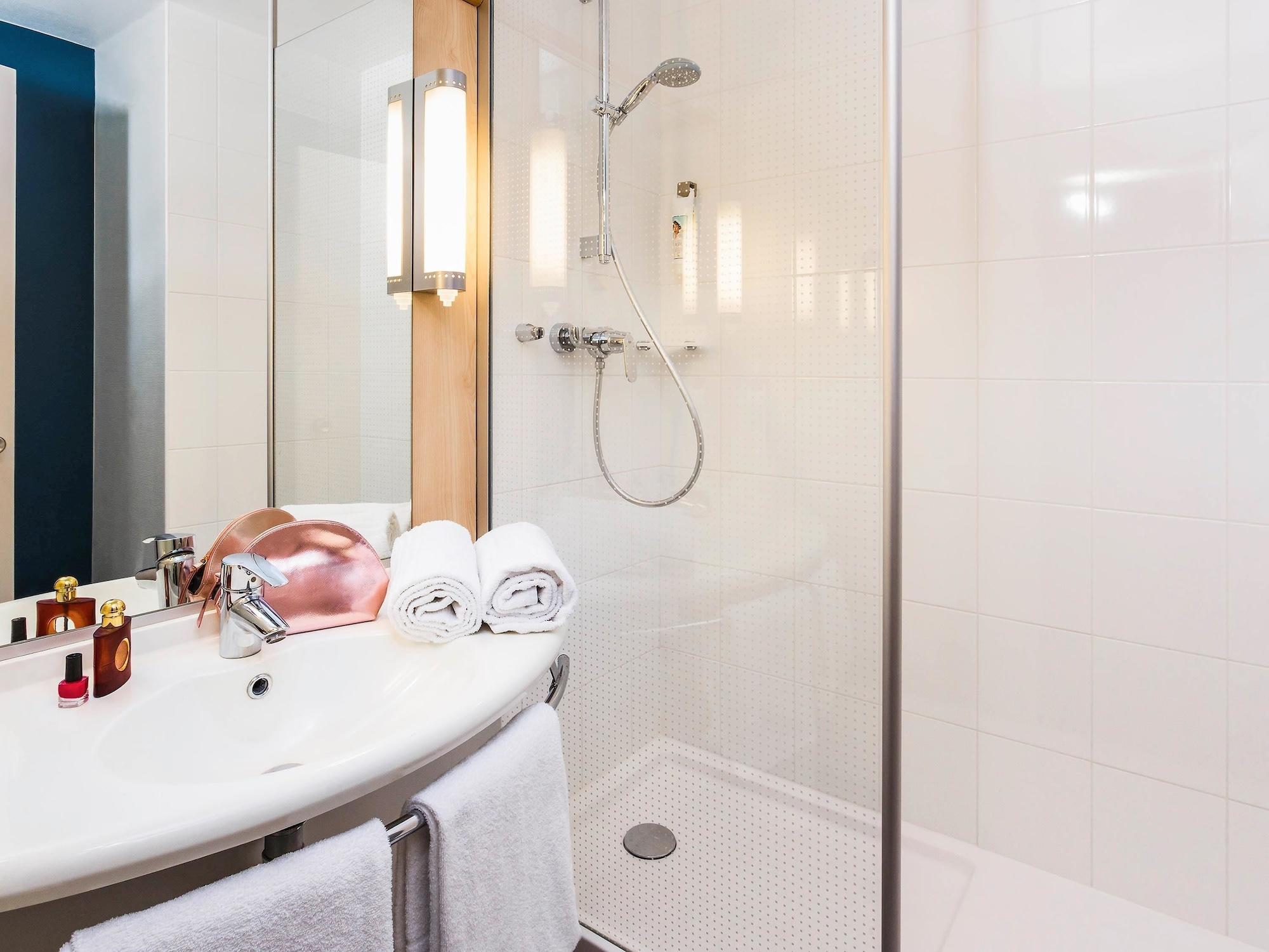Hotel Ibis Centre Bastille 3*