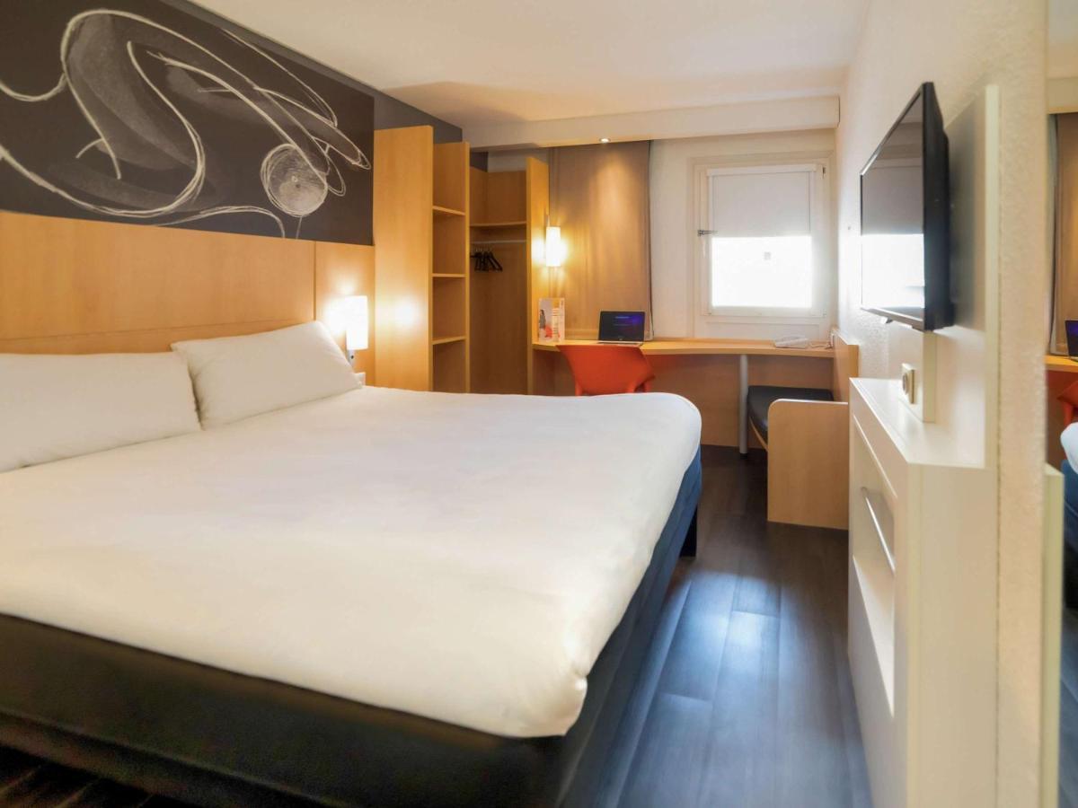 Ibis Centre Bastille Hotel